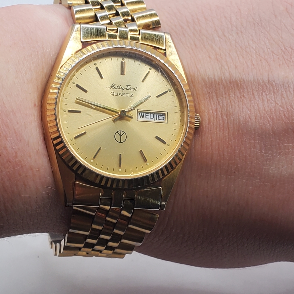 Mathey Tissot Vintage Automatic Watch MT- MRLXG6 Gold Tone Day/Date New Battery
